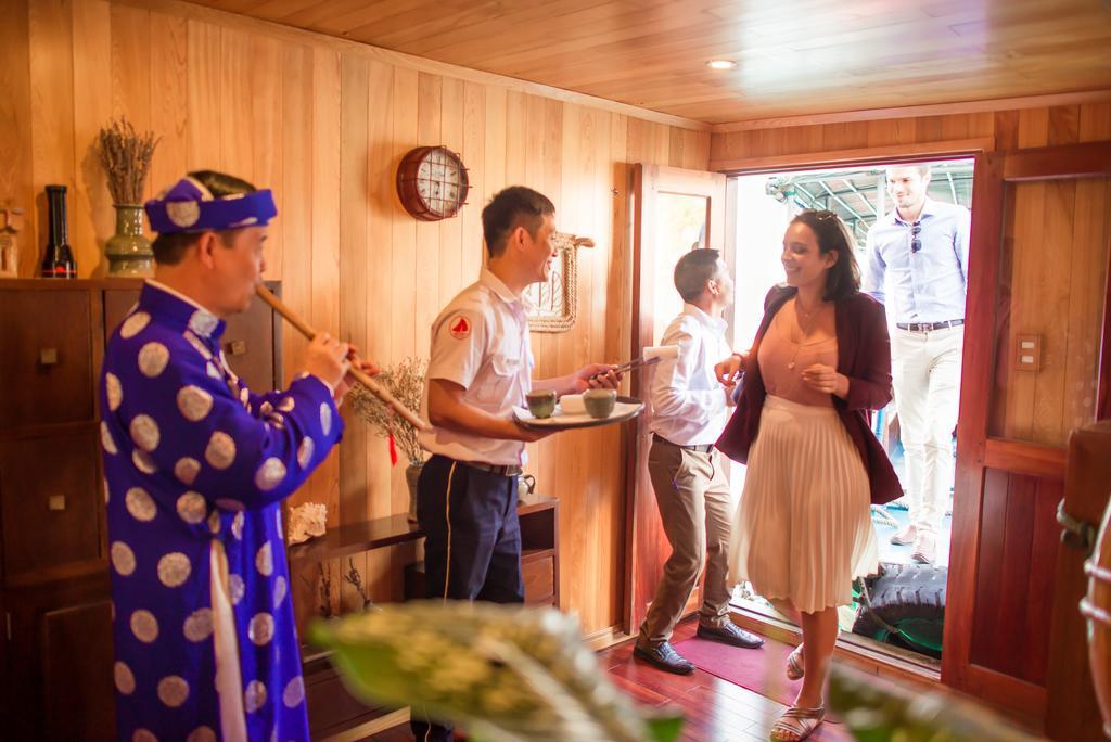 Secret Halong Cruise Hotel Ha Long Bagian luar foto