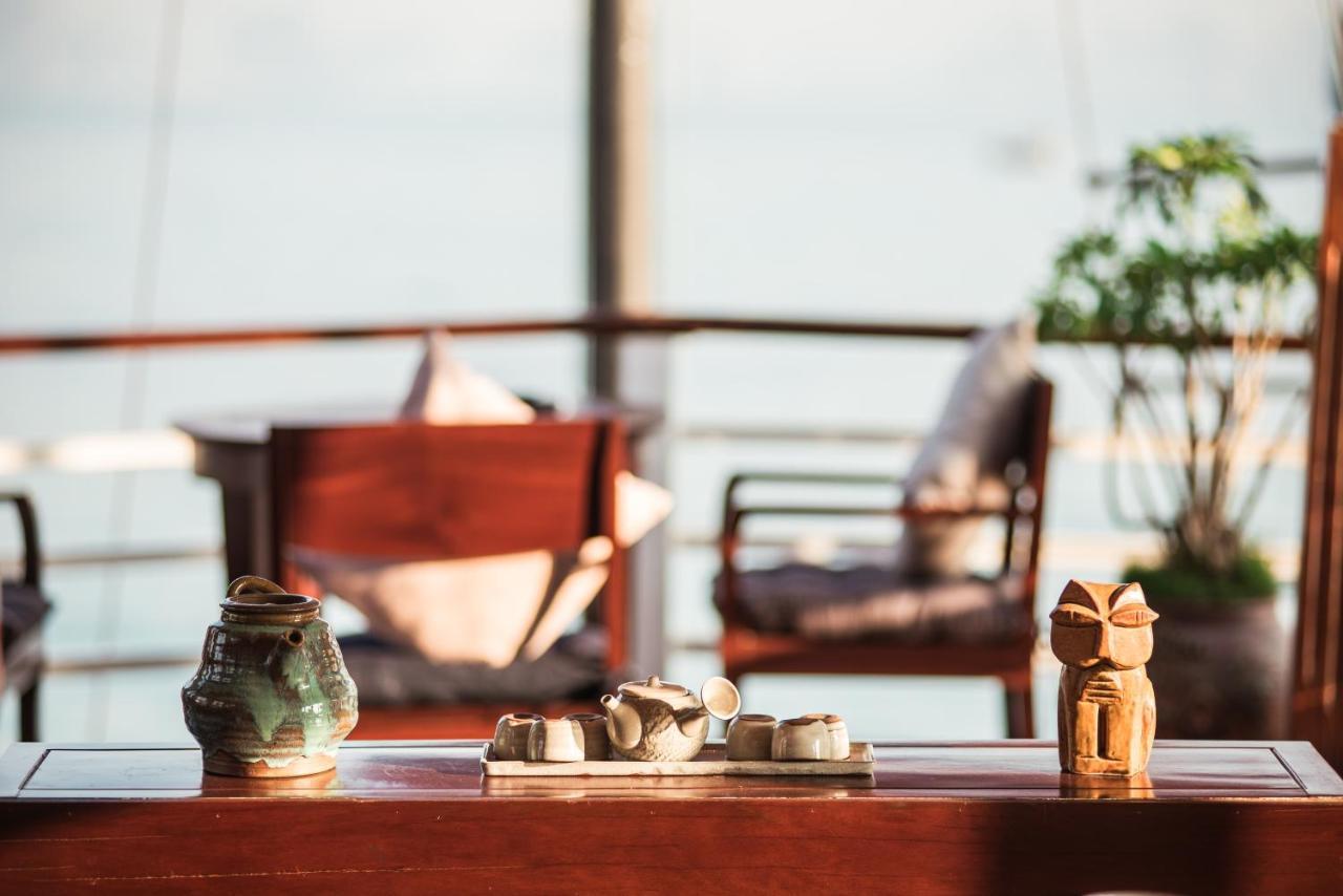Secret Halong Cruise Hotel Ha Long Bagian luar foto