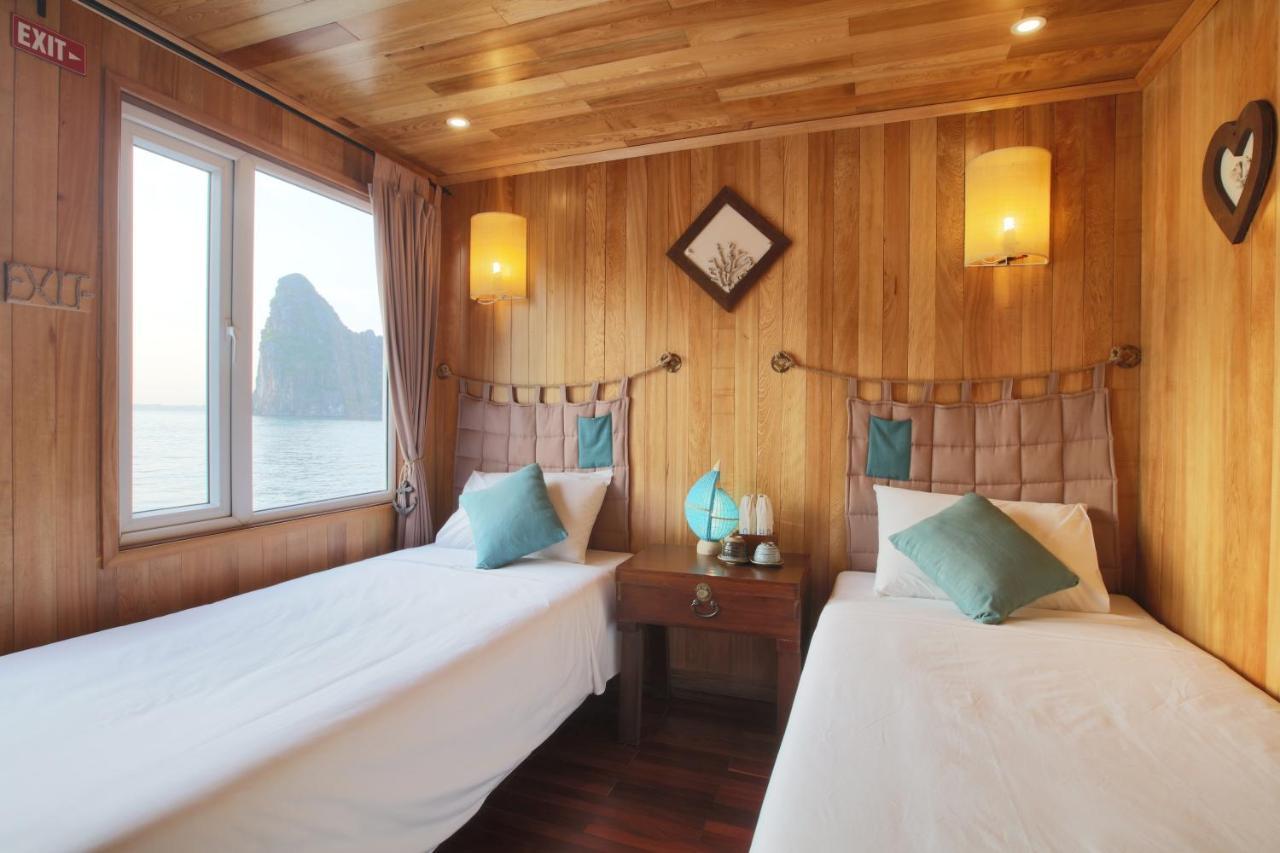 Secret Halong Cruise Hotel Ha Long Bagian luar foto